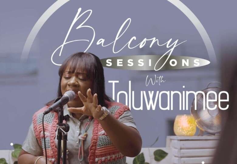 Toluwanimee Balcony session