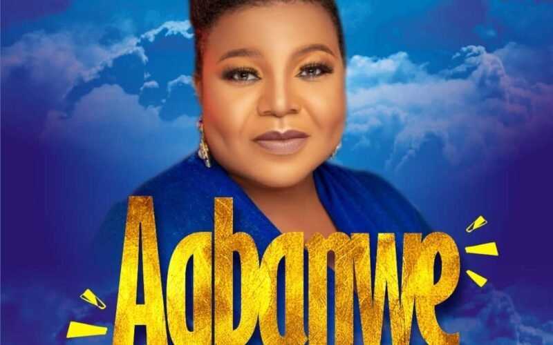 Roselyne Dickson Ijioma ‘Minister Smooth’ Releases “Agbanwe”