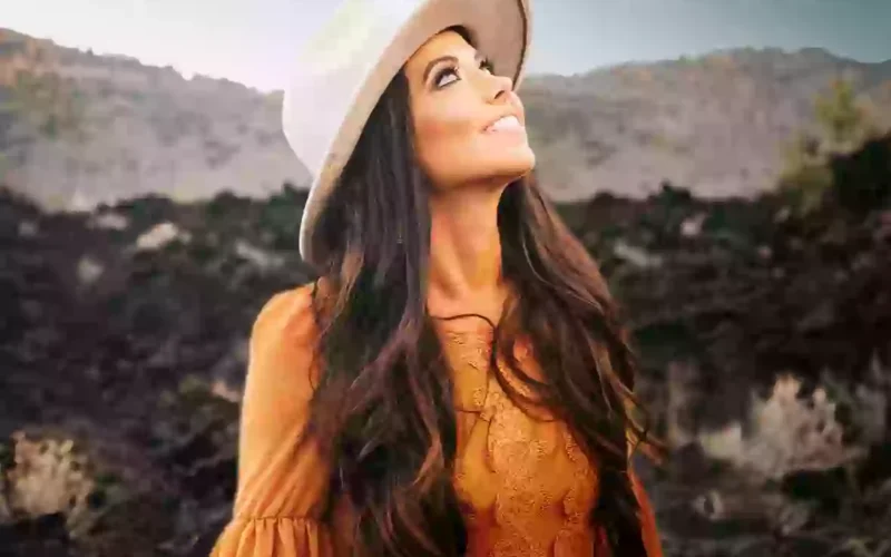KAYLA BAILEY RELEASES NEW RADIO SINGLE “CLOSER” FROM UPCOMING ALBUM “WASTELAND”