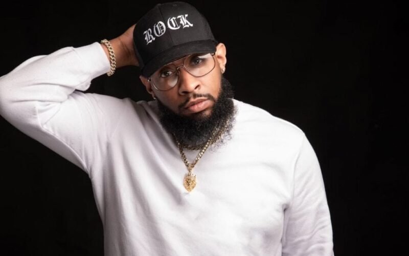 Music Video: Pastor Mike Jr. “Single & Love It”
